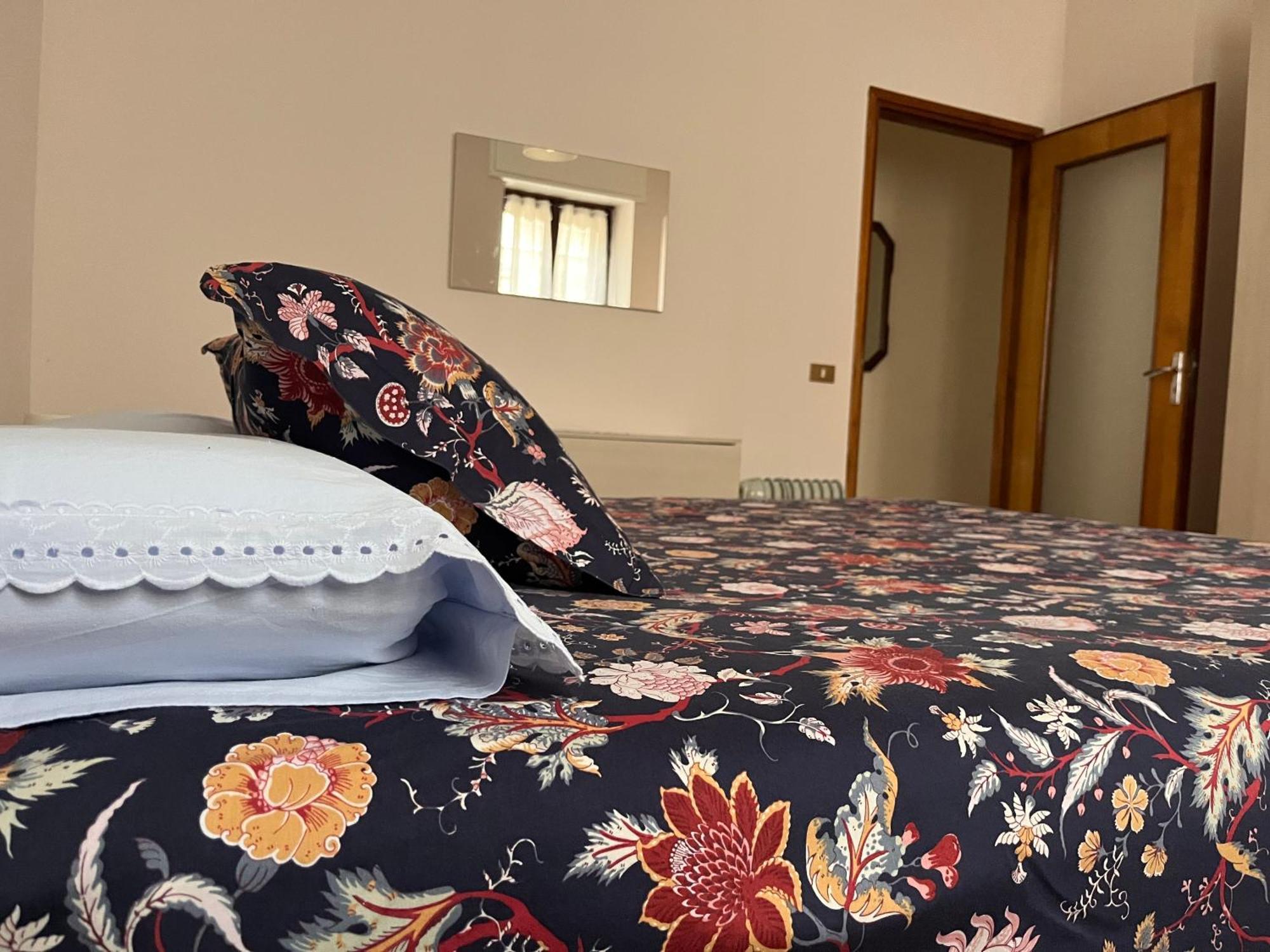 Апартаменты Casa Piemont Казале-Монферрато Экстерьер фото